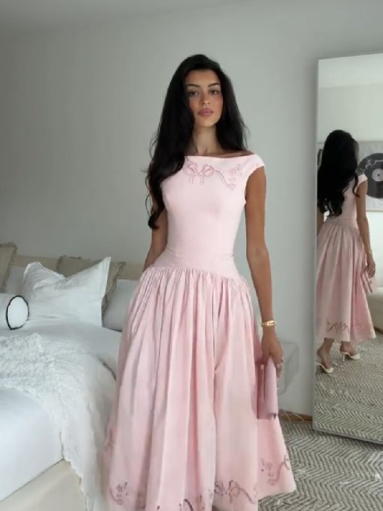 Elegant White Boat Neck Midi D - огляд і ціна Embroidery Eyelet
