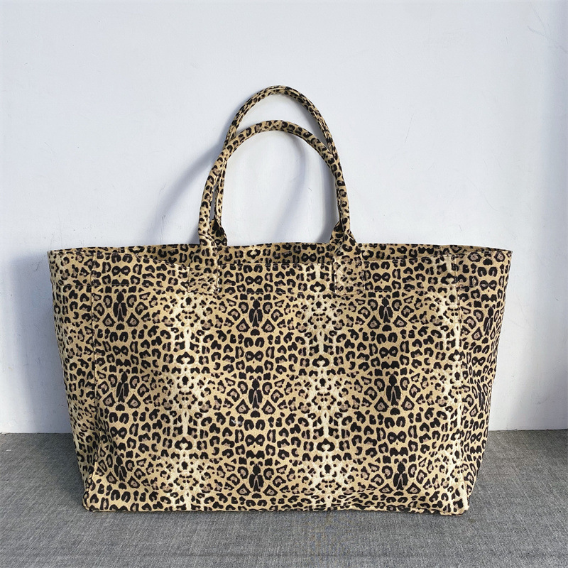 Unisex Leopard Print Embroider - огляд і ціна Embroidery Motif