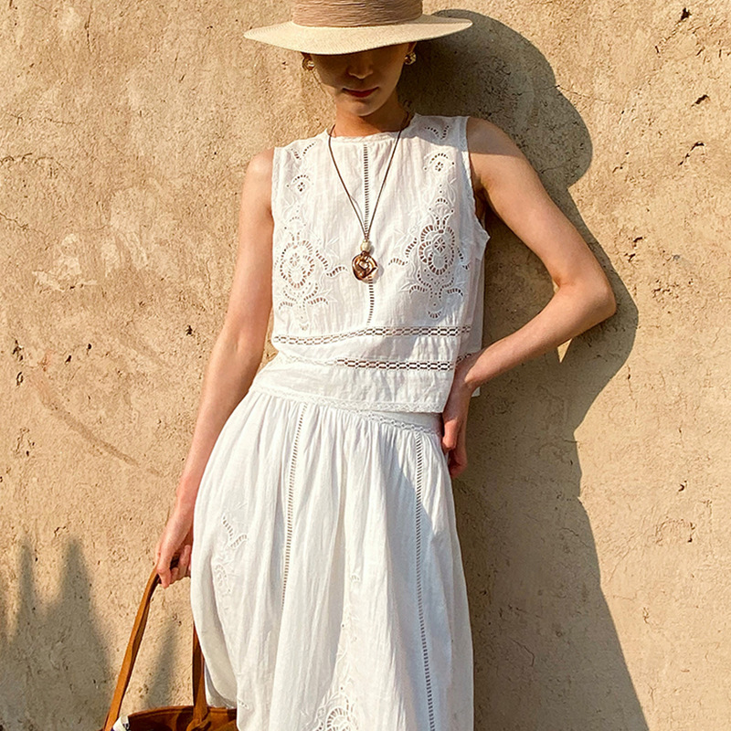 French Designer Boho White Cot - огляд і ціна Embroidery Class