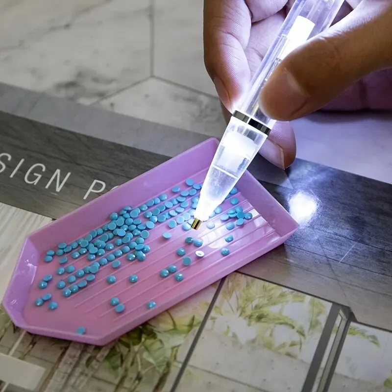 LED Light Diamond Painting Pen - огляд і ціна Embroidery Artwork