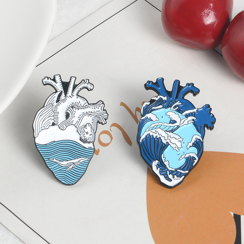 Ocean Wave and Whale Badges Bl - огляд і ціна Embroidery Whale