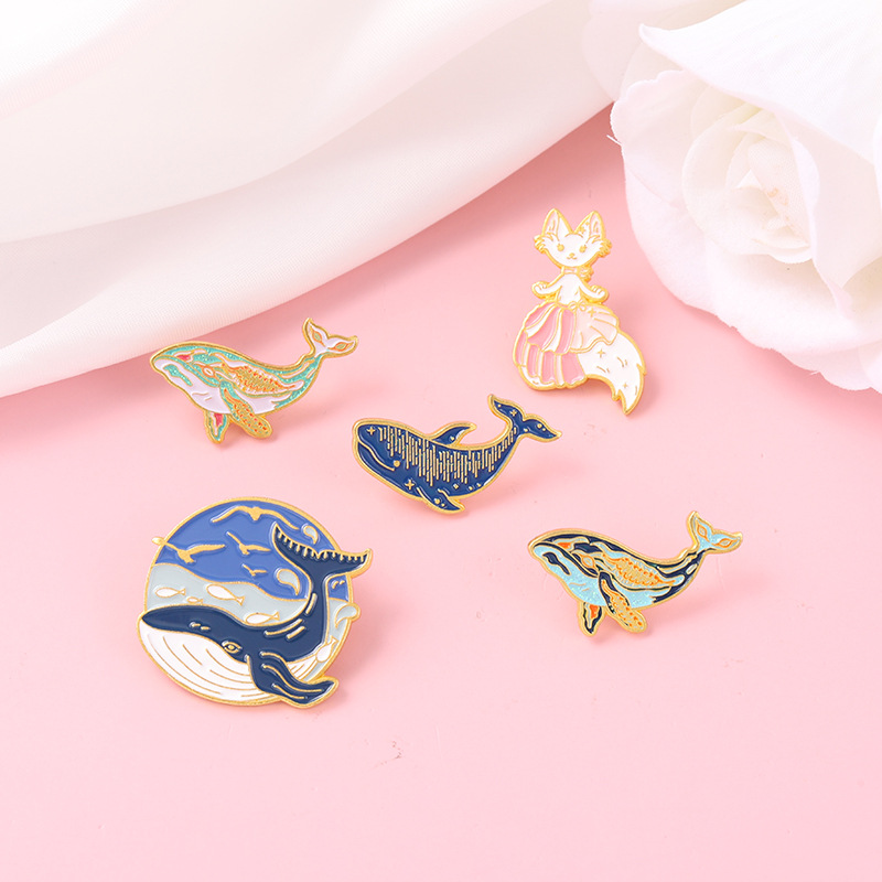 Whale Enamel Pin Dreamy Humpba - огляд і ціна Embroidery Whale