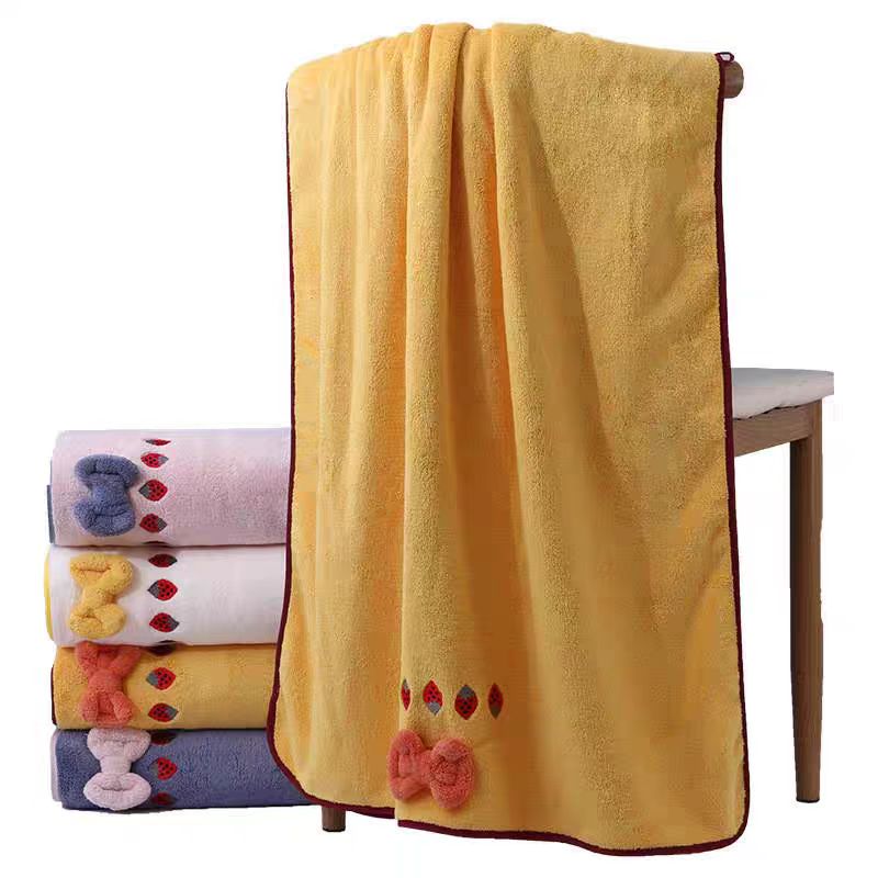 310g New coral fleece strawber - огляд і ціна Embroidery Towel