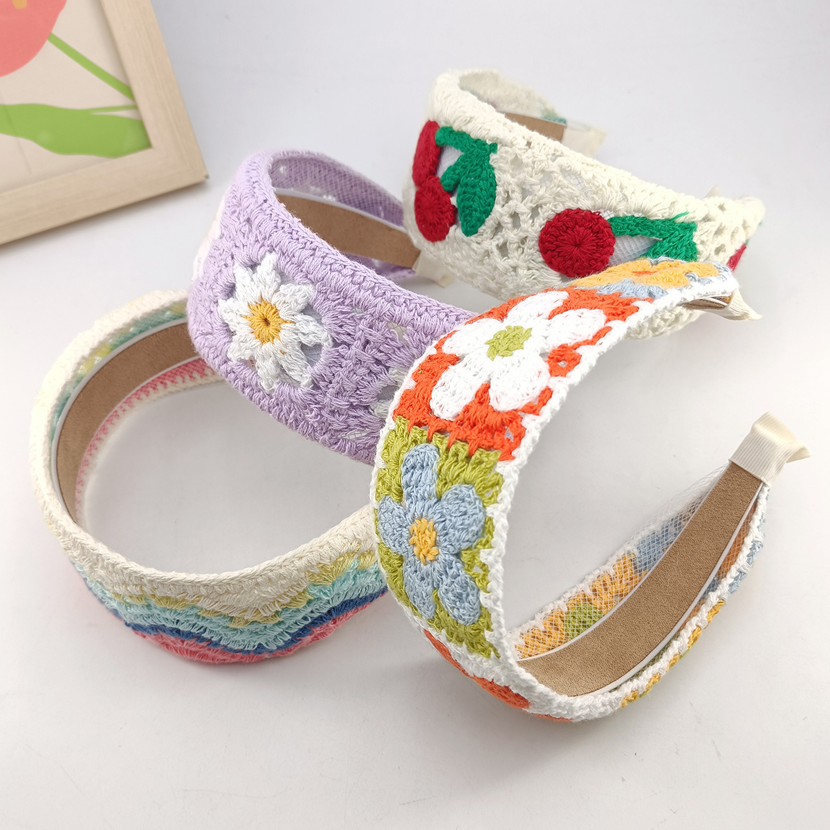 Sweet Flower Embroidery Girl H - огляд і ціна Embroidery Motif